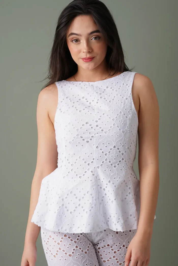 BLUSA OJALILLO BLANCO (18)
