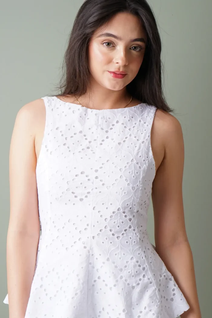 BLUSA OJALILLO BLANCO (4)
