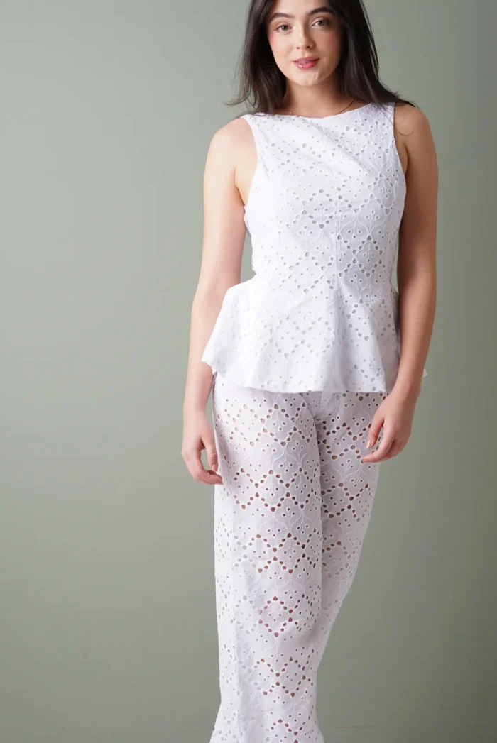 BLUSA OJALILLO BLANCO (9)